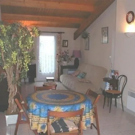 House Maison Type3 A Tanchet Сasa de vacaciones La Pironnière